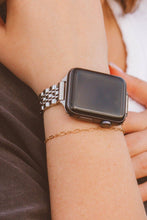 Load image into Gallery viewer, Solis Apple Watch Band: Silver / 38/40/41mm
